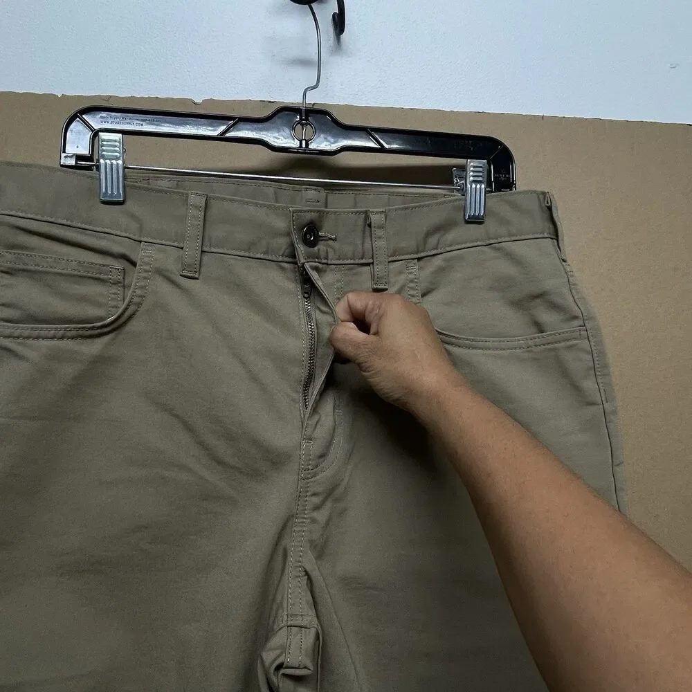 Patagonia Organic Cotton Men’s Short-Length Khaki Pants Size W33 L28 Flat Front